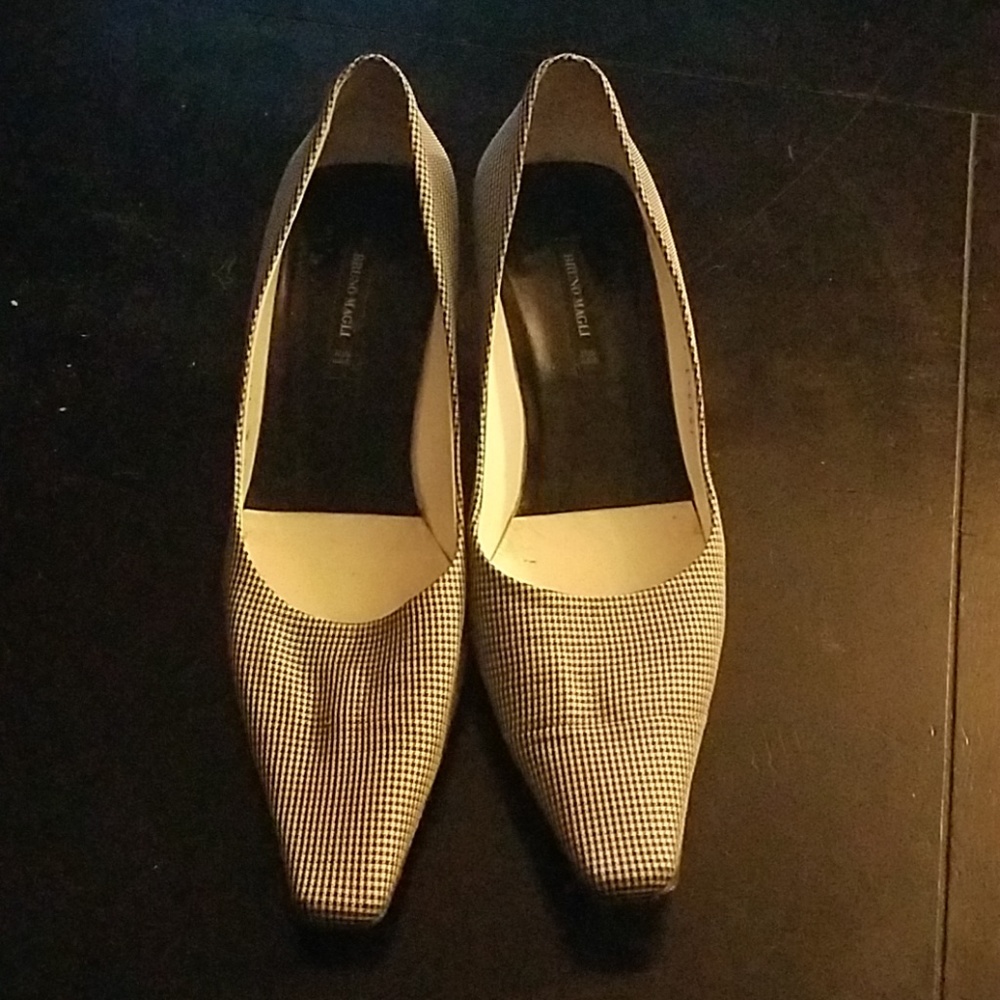 Bruno Magli Women's pumps